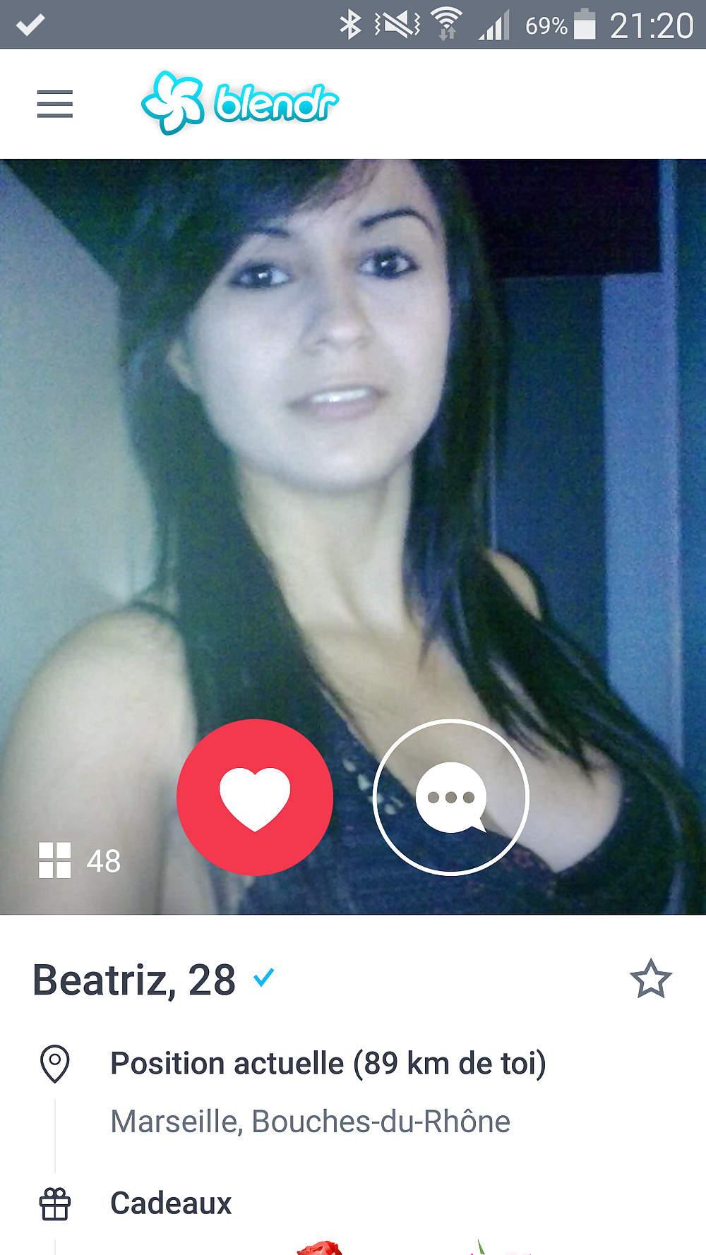 Moment coquin pour un beau mec musclé